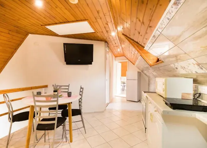 Apartment Azure Keszthely